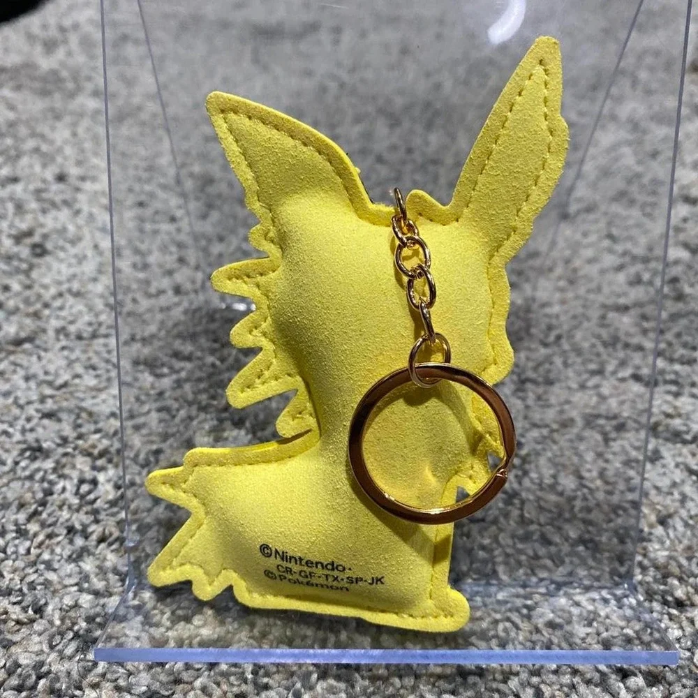 Nintendo pokemon jolteon